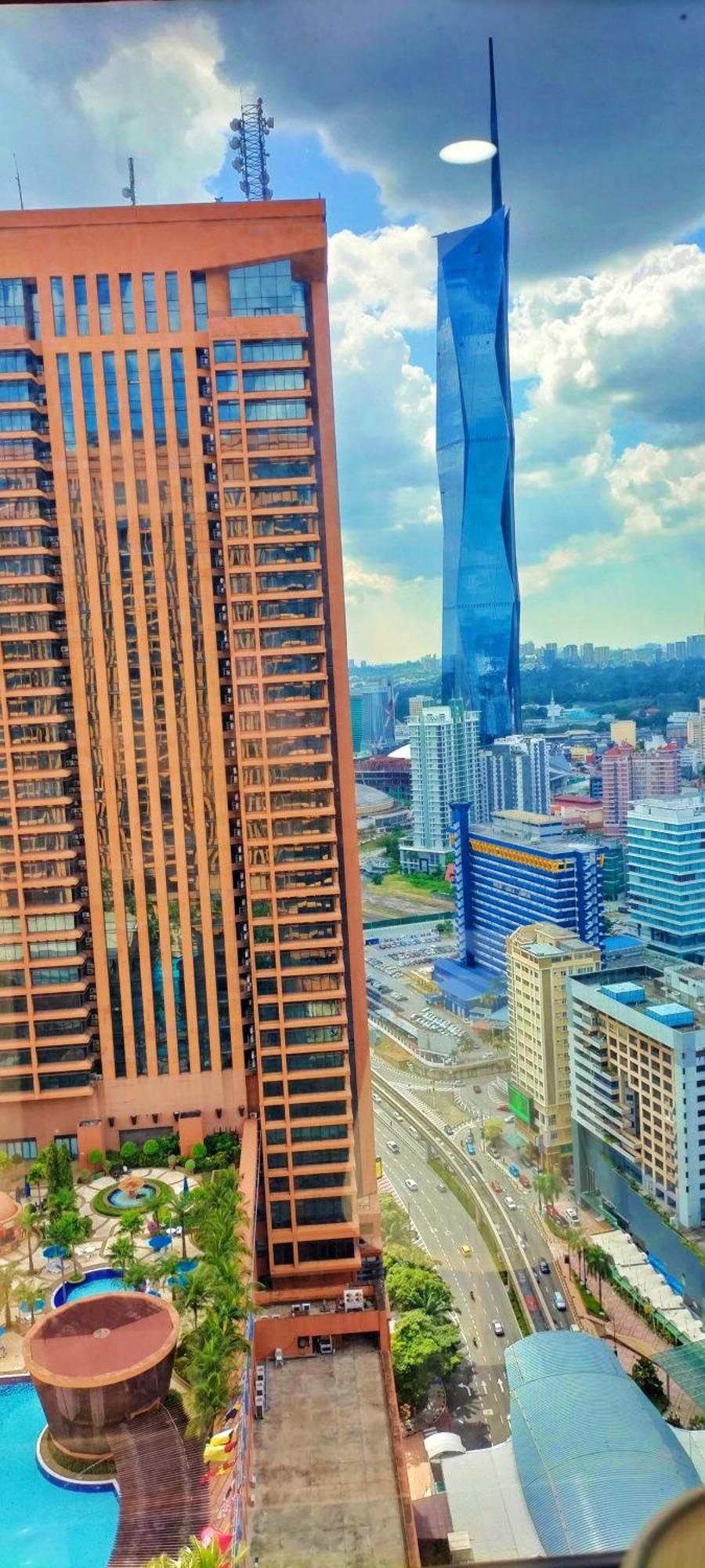 Regal Residences At Berjaya Times Square Kuala Lumpur Esterno foto